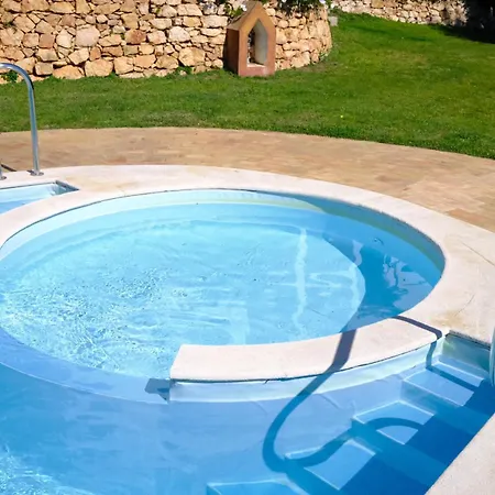 With Pool 300 Meters From The Appartement