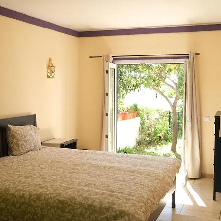 Appartement With Pool 300 Meters From The